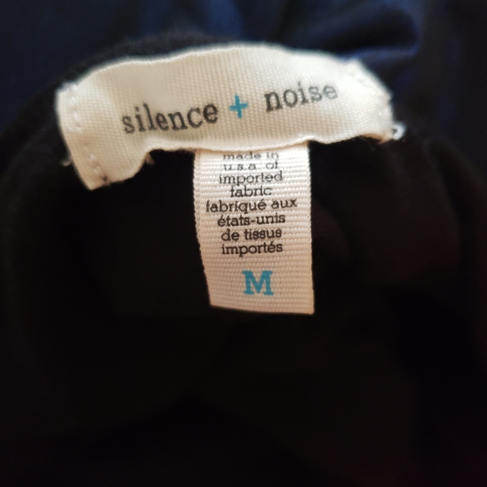 Silence + Noise Shimmery Blue dress. Size M - Picture 3 of 5